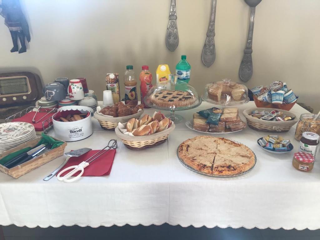 Podere Il Sasso Bed & Breakfast